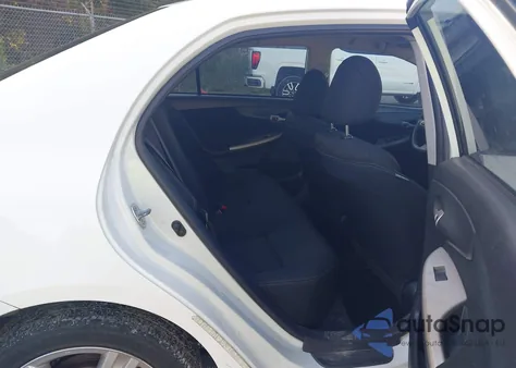 2013 Toyota Corolla S из США, поврежденный, VIN 5YFBU4EEXDP135040